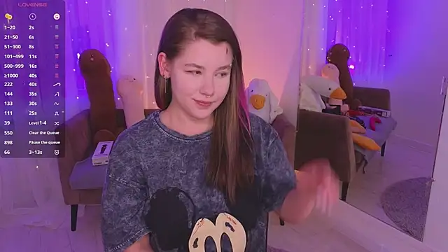 Mira_Falls Chat XXX live