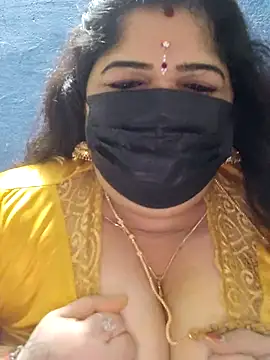 tamilthanushri Live XXX-chat
