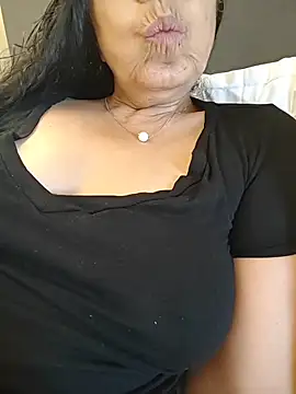 NakedMILFx Live XXX-Chat