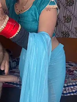 CUTI-NAINA লাইভ XXX চ্যাট