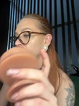 LittleFox___ 라이브 XXX 채팅