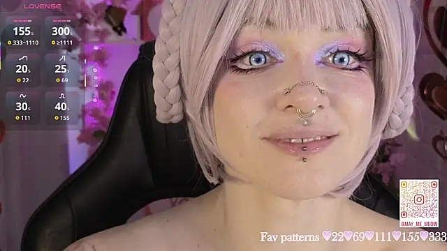 دردشة Mee-Meow الجنسية المباشرة