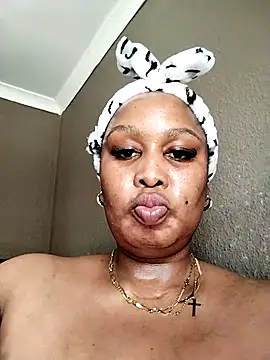 ThickyMinajxx – Naživo XXX chat