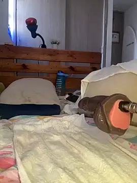 Show modela ROUSSH na web-kameri