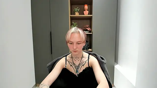 LilySalmond's Live XXX Chat