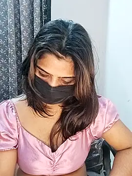 Show de jasmine-21 na webcam