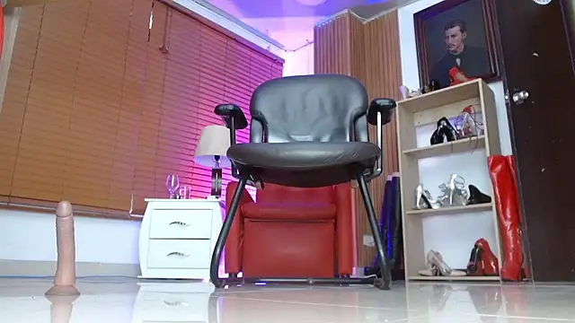 paola_xm élő XXX-chatje