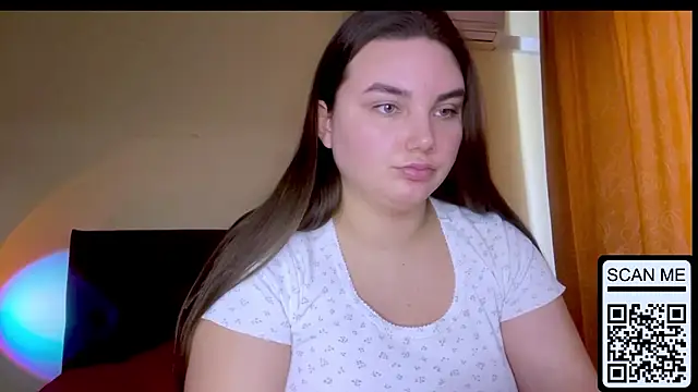 XXX chat uživo modela Dreamyblushfairy