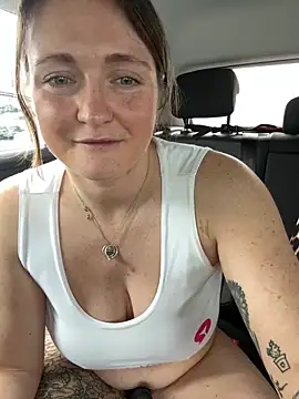 BustyBonnieUK Live XXX-chat