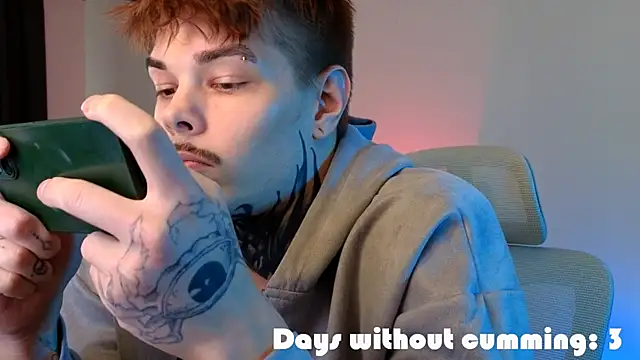 DENIS_HERE Adlı Modelin Canlı XXX Sohbeti