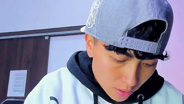 Im_Mathias' Live XXX Chat