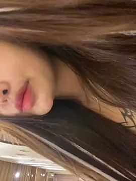 دردشة __BabyShowPublic__ الجنسية المباشرة