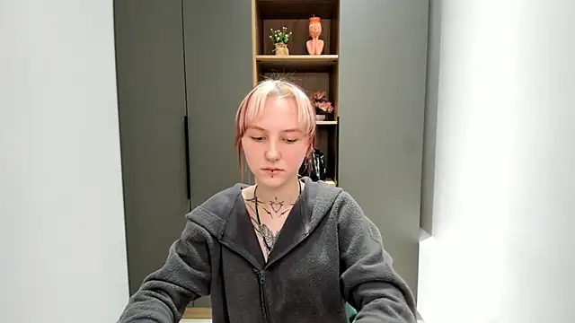 LilySalmond live XXX chat