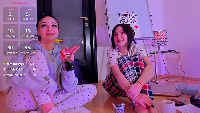 Peanaughty 라이브 XXX 채팅