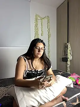 Czat XXX na żywo – Velma_star