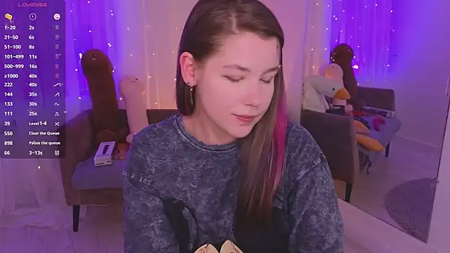 Mira_Falls' Live XXX Chat