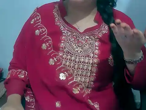 Czat XXX na żywo – Cute_Aliyaa