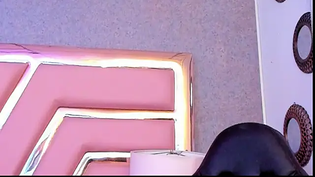 KylieMonnett Chat XXX in diretta