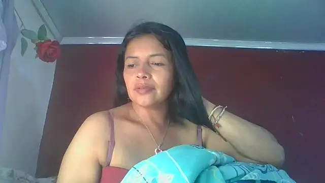 DianaOchoa_: απευθείας συνομιλία ΧΧΧ