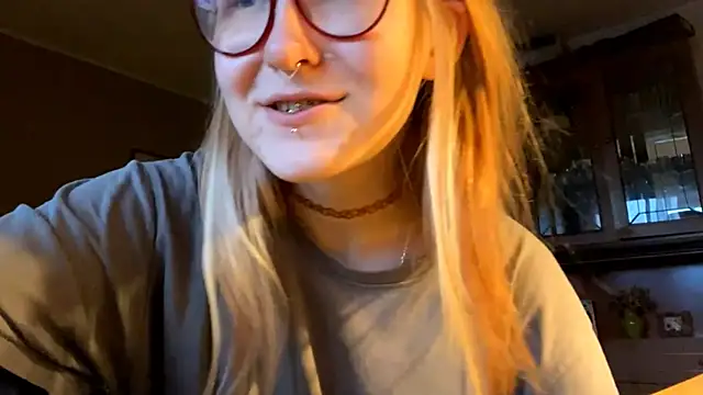 LaureenVielma Chat XXX live