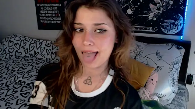 AlienforTwenty লাইভ XXX চ্যাট