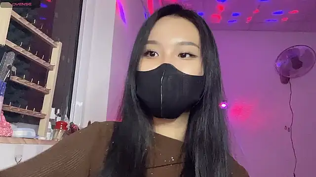 Tieu-May 网络视讯表演