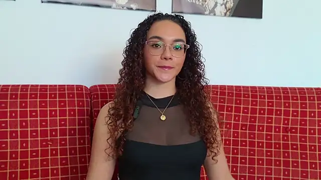 Taylor_Tina: онлайн-секс-чат