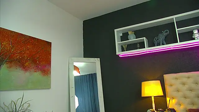 TaniaKaverina Adlı Modelin Canlı XXX Sohbeti