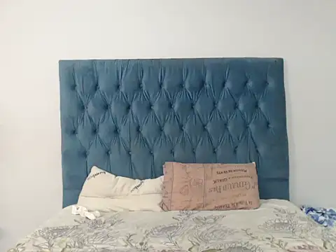 CooperHott: διαδικτυακό σόου στην κάμερα