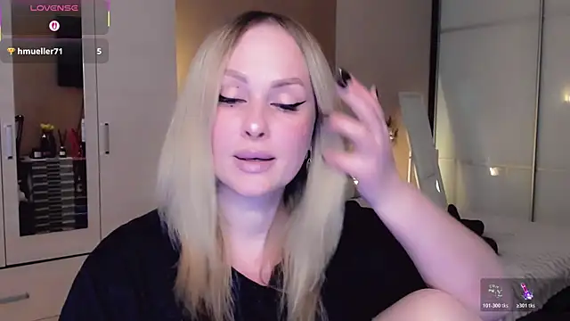 Libby_Nora live XXX chat