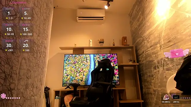 saracaball_ 现场XXX聊天