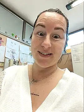 Chat +18 de bichota85 ao vivo