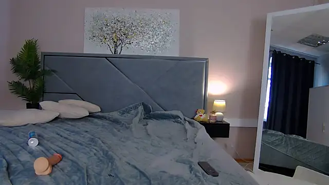 แชท XXX สดของ NicoleRosss