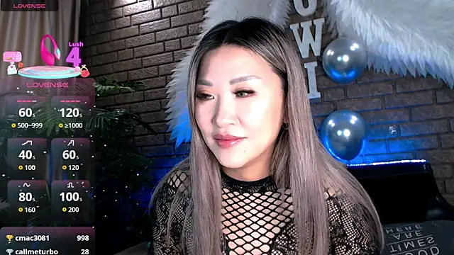 nicky_owl Live XXX-Chat