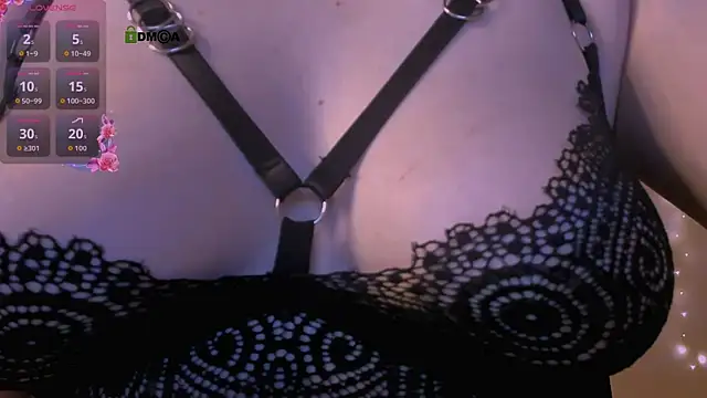 Chat XXX ao vivo de kora_cosmo