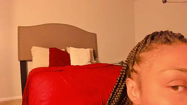 yiauana: онлайн-секс-чат