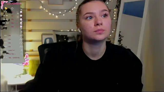 Онлайн чат XXX Josephine_Kiss