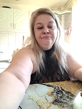 Webkamerová show AriannaMilf