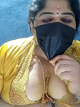 tamilthanushri Live XXX-Chat