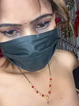 Chat XXX en directo de CUTI-NAINA