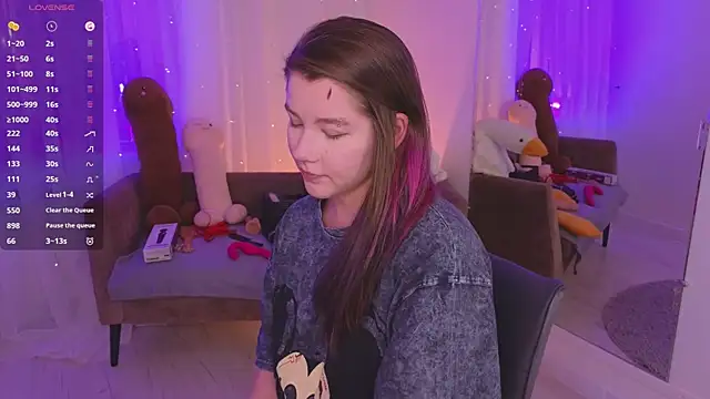 Mira_Falls 即時 XXX 聊天