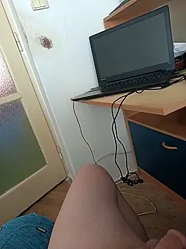 SugaryFinder1 webkamerás műsora