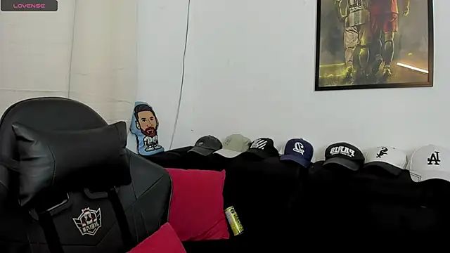 mad_maxxx2 在線直播表演