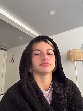 XXX chat uživo modela AtheneaRossi