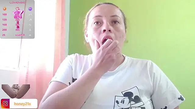 Chatroom XXX en direct de Rouse_hot_