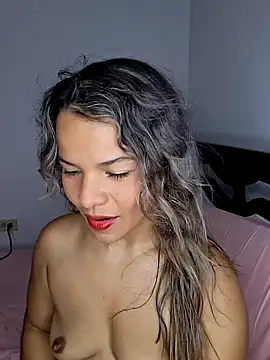 pamela_Tiny Obrolan Langsung XXX