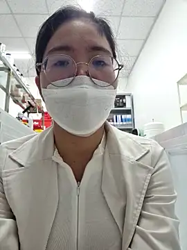 Chat XXX ao vivo de HinaLovely