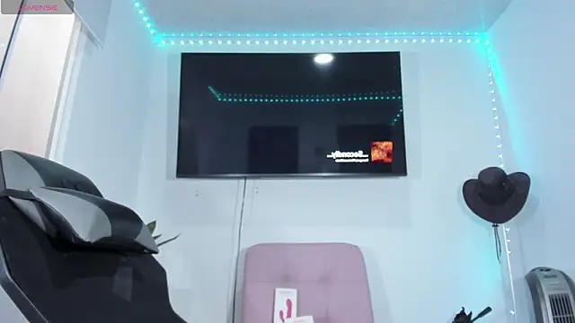 emily_palmeer: онлайн-секс-чат