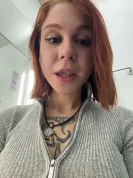 RosieSecret – Live XXX-chat