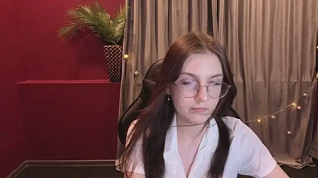 VixenLightn Live XXX chat